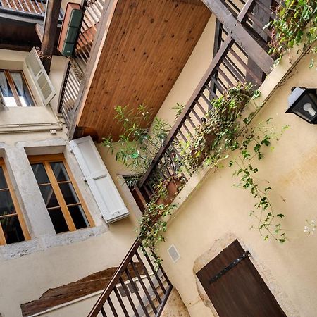 La Cour Filaterie - Suite Of 30 Sq M In The Annecy Breakfast Included ภายนอก รูปภาพ